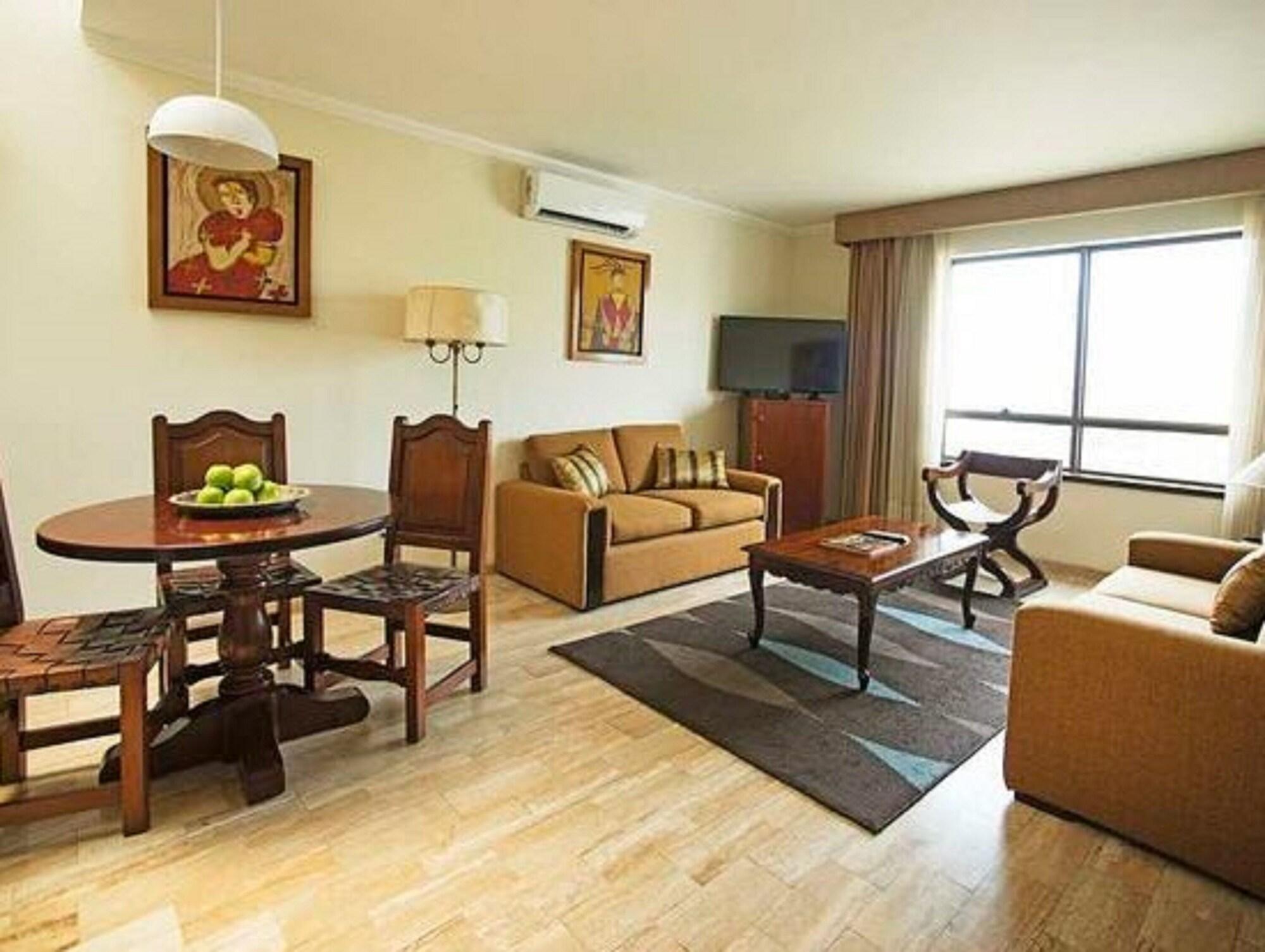La Hacienda Miraflores Lima Buitenkant foto